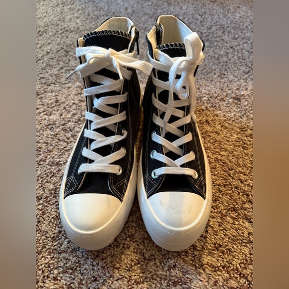 Sincerely Jules - Picture 3 of 7